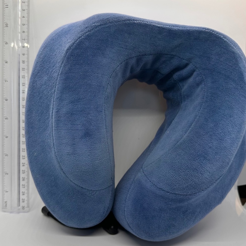 Cabeau‎ Evolution S3 Travel Pillow Neck Support Blue Comfortable Soft - Picture 11 of 11